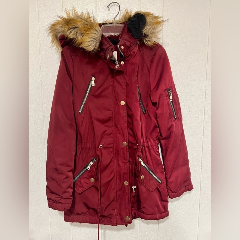 YMI burgundy red classic winter jacket w/ golden accents and fur detailed hoodie - Picture 2 of 12